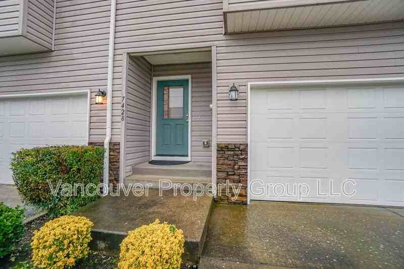 7428 Ne 62nd St - Photo 2 of 29