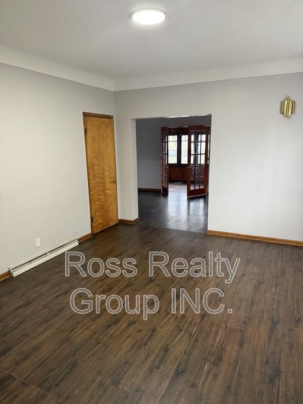 413 Sandusky St - Photo 4 of 7