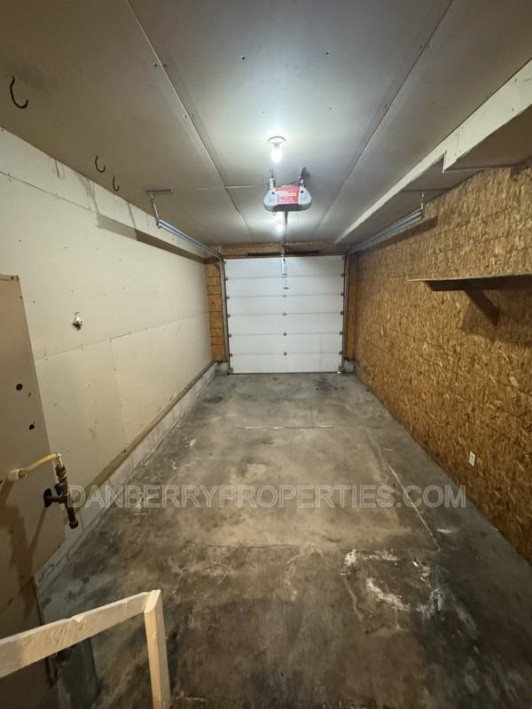 216 Madison Ave - Photo 7 of 15