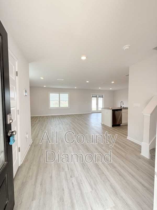 6599 Atkins Rd - Photo 3 of 46