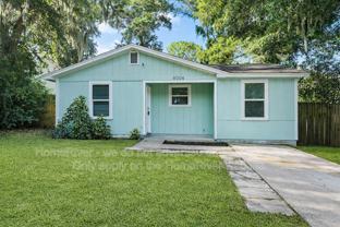 8004 Jasper Ave - Photo 1 of 1