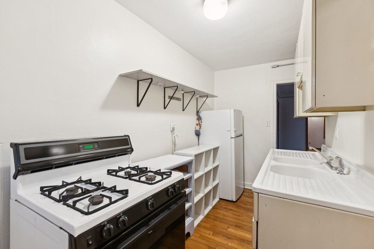 817 N 48th St - Photo 5 of 21