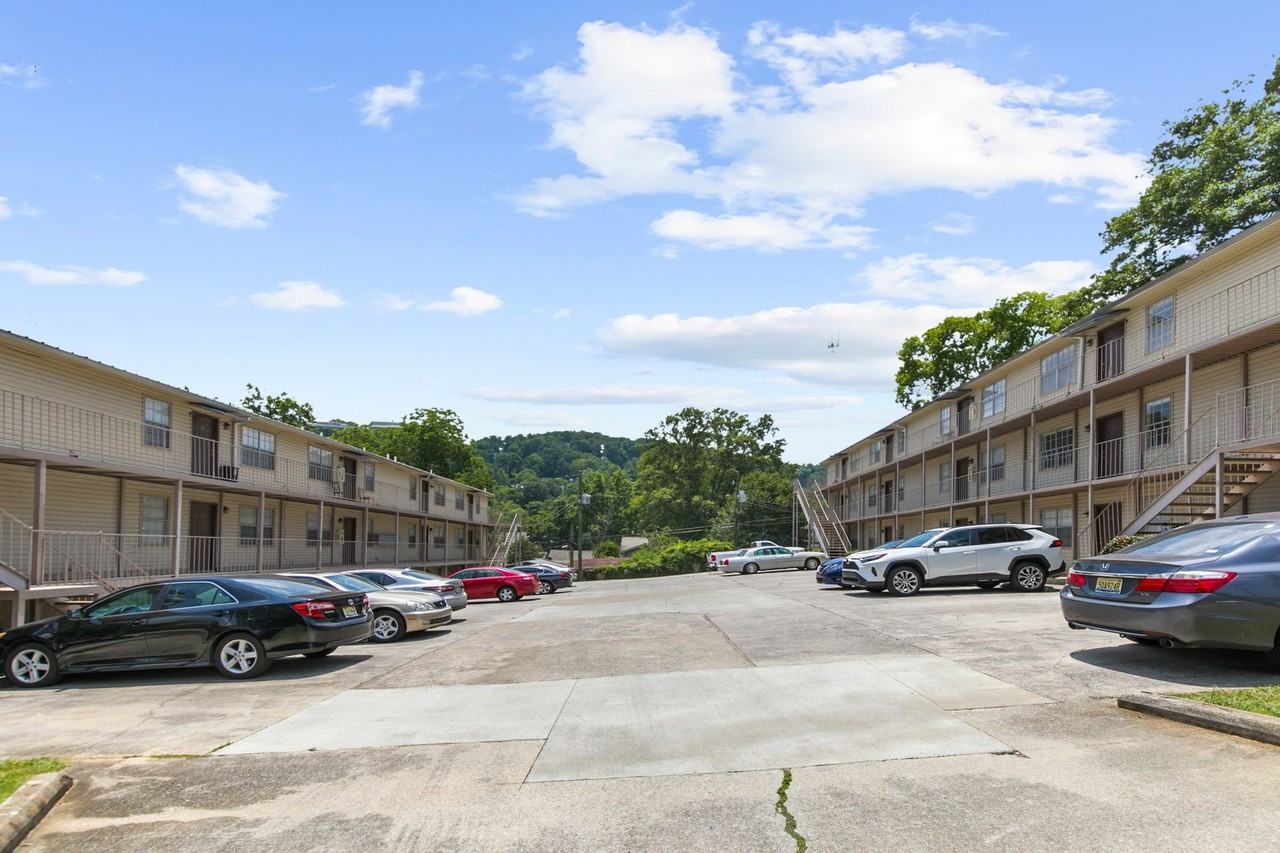 Piedmont Terrace - Photo 5 of 7