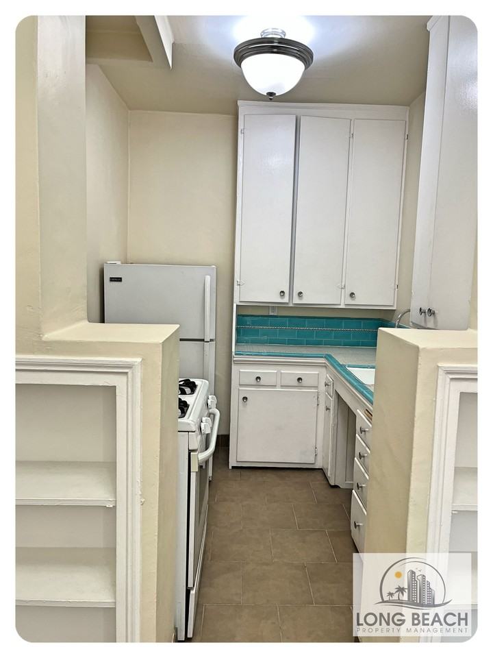 229 Atlantic Avenue #103 - Photo 3 of 6