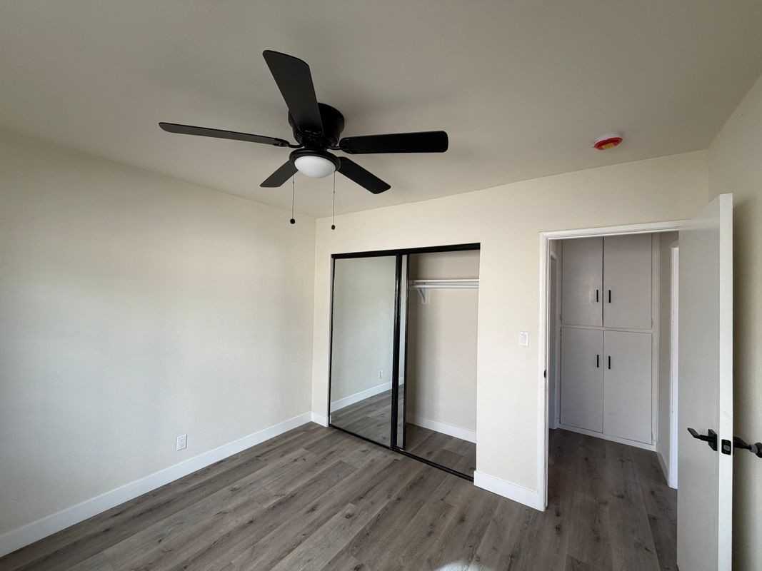 2922 Glenhurst Ave - Photo 7 of 8