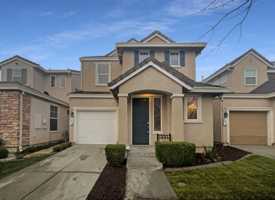 featured image of 3039 Torland St