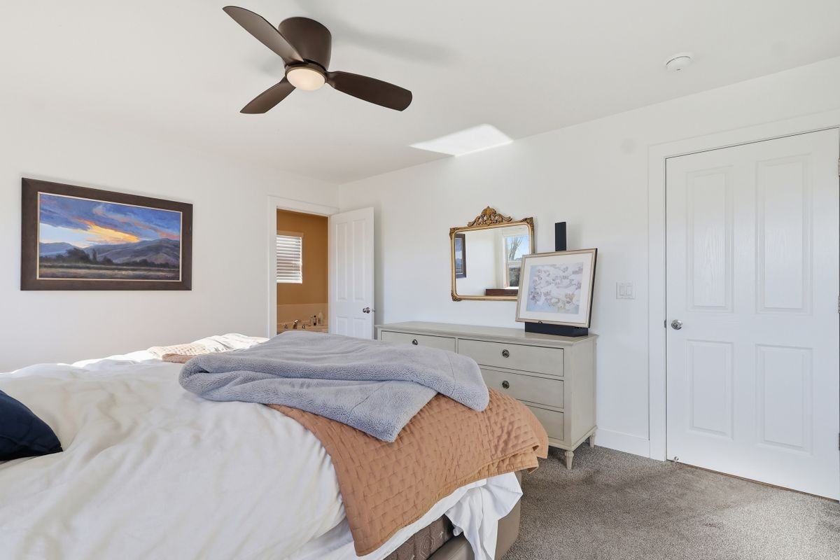 1799 W 800 N - Photo 6 of 37