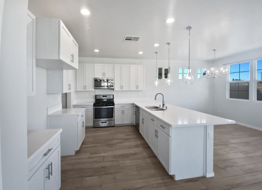 12420 Tesoro Ct - Photo 2 of 42