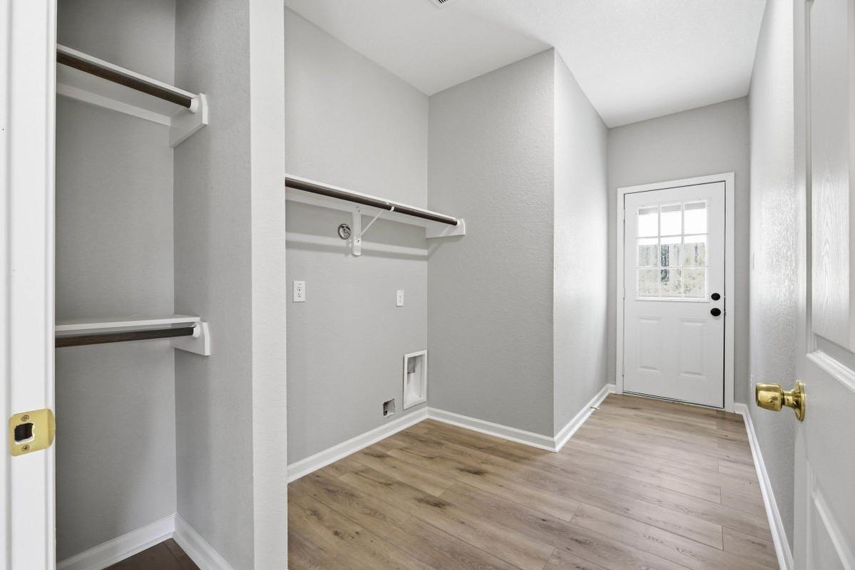 1915 Ross Ave - Photo 5 of 13