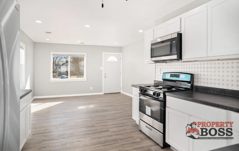 4216 W 19th Plz - Photo 6 of 14