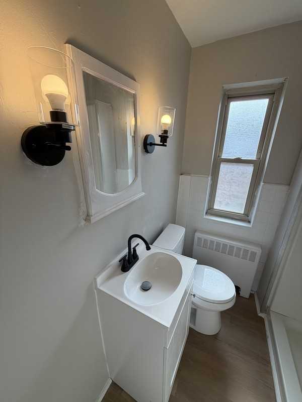 7139 Eastlawn Dr - Photo 4 of 11