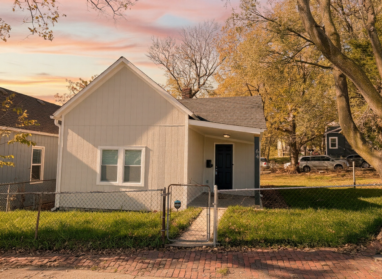 64 Orchard St - Photo 2 of 20