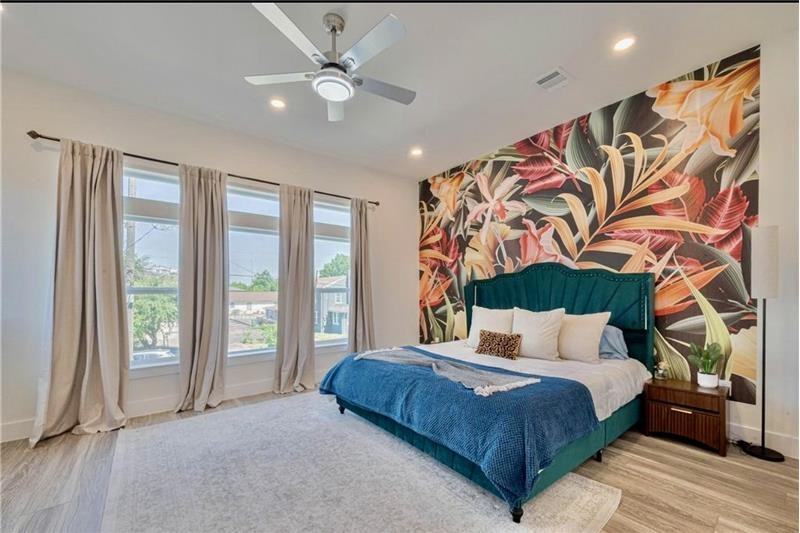 2909 Nagle St - Photo 5 of 17