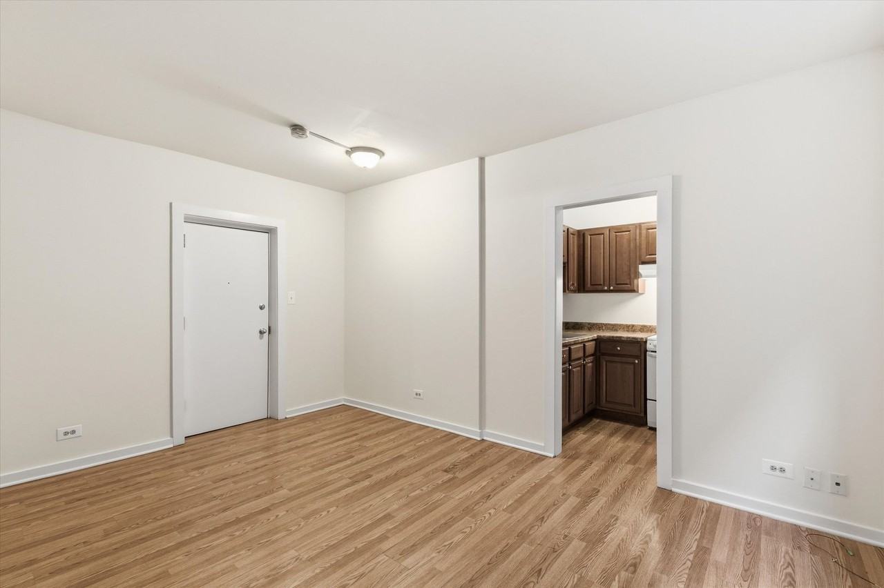 1850 Humboldt LLC - Photo 7 of 15