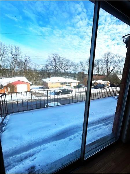 401 Dresden Ave #4 - Photo 4 of 8