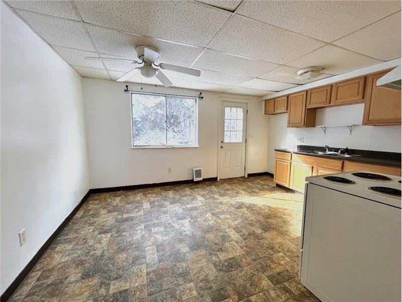 401 Dresden Ave #4 - Photo 5 of 8