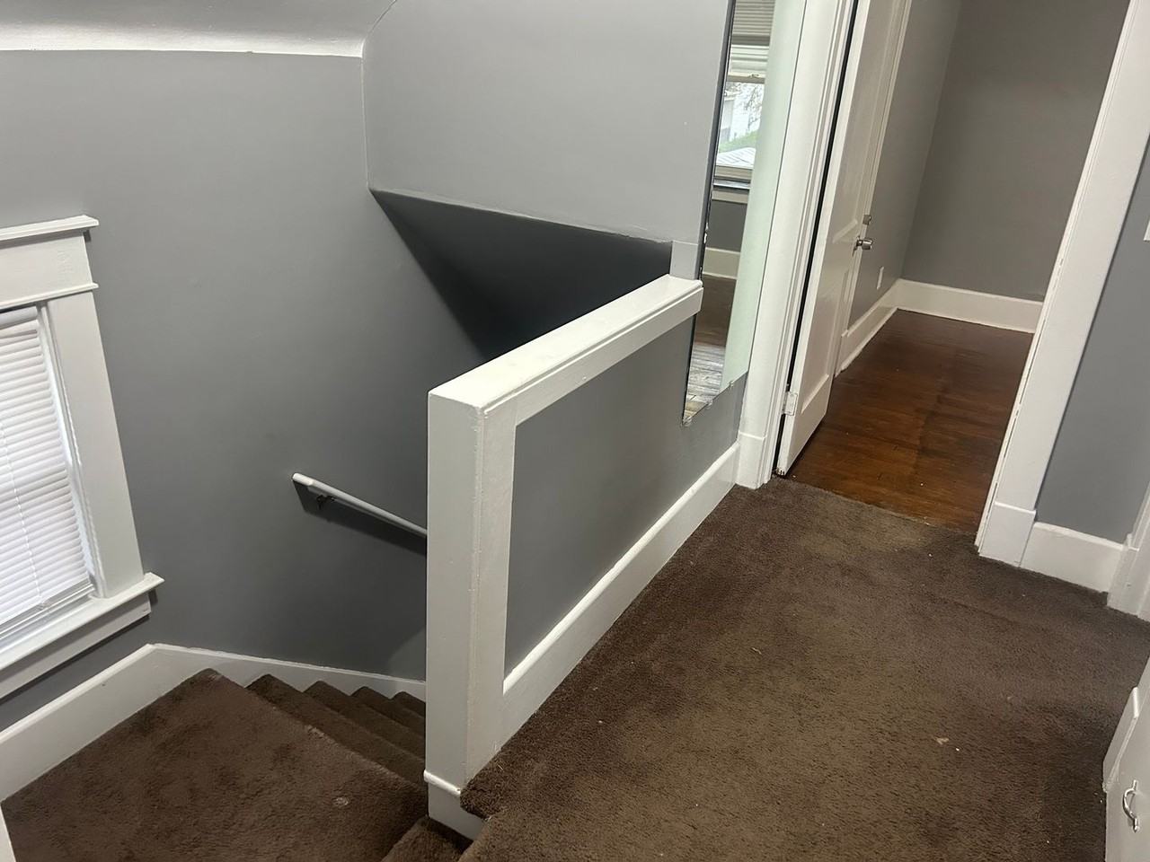 3720 Hazelhurst Ave - Photo 6 of 17