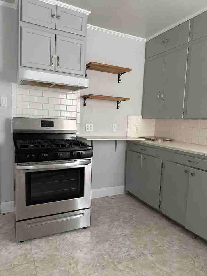 3330 12th St - Photo 3 of 14