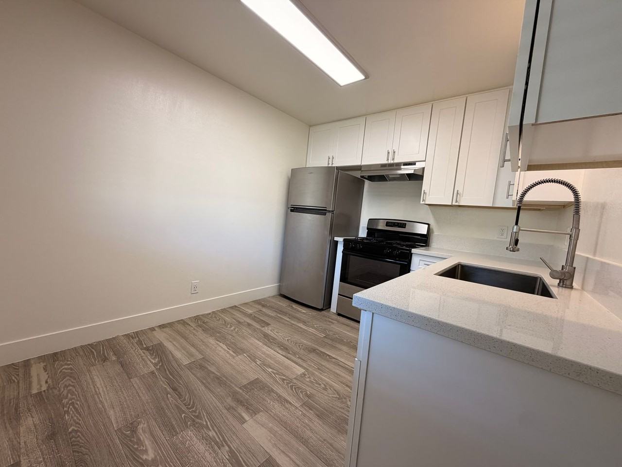 Terre at S Anza - Photo 3 of 13