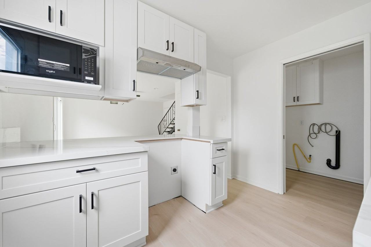 1172 N. Shattuck Street - Photo 6 of 33