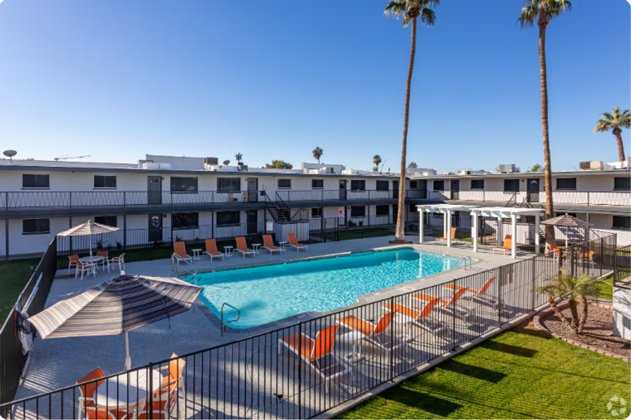 Sunrise on the Rail - Photo 7 of 10