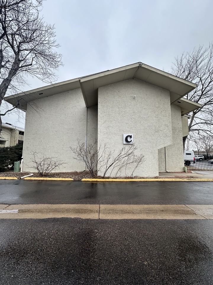 2707 Valmont Rd - Photo 3 of 30