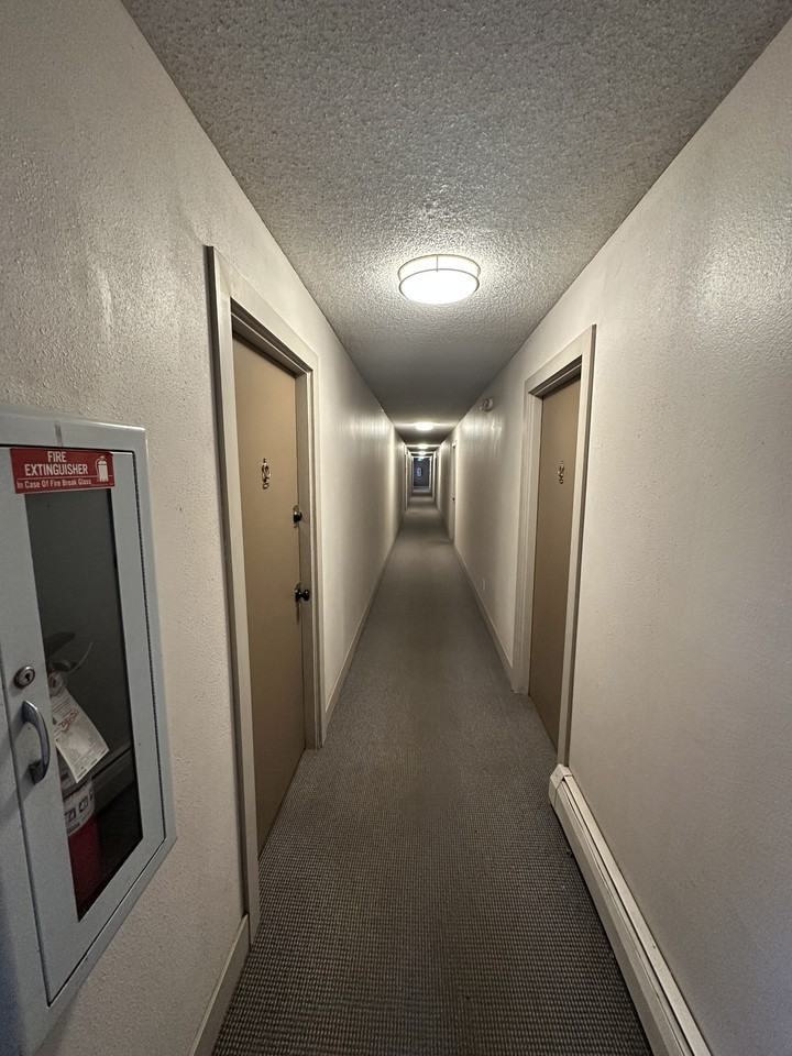 2707 Valmont Rd - Photo 6 of 30