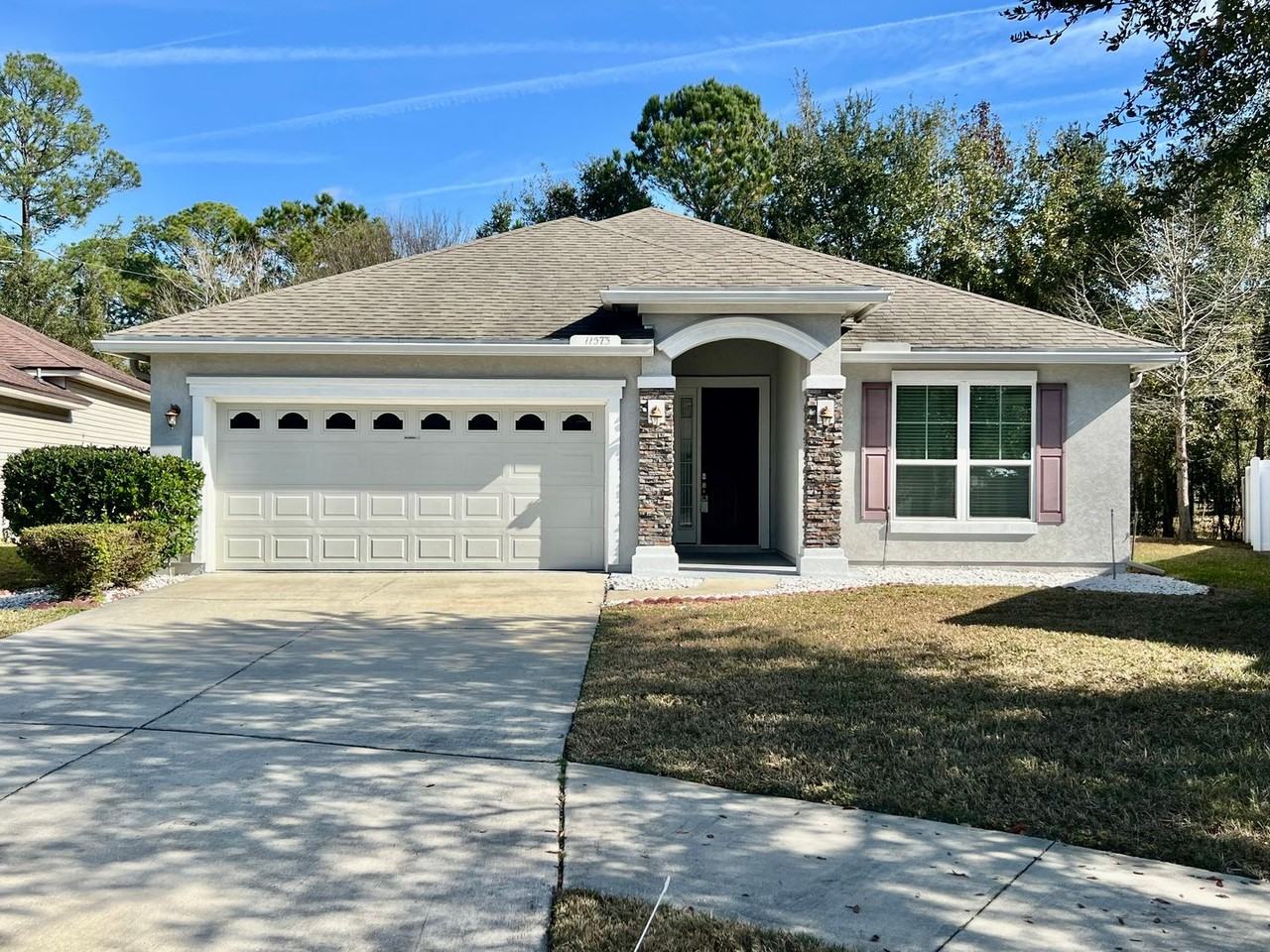 11573 Sycamore Cove Ln - Photo 2 of 28