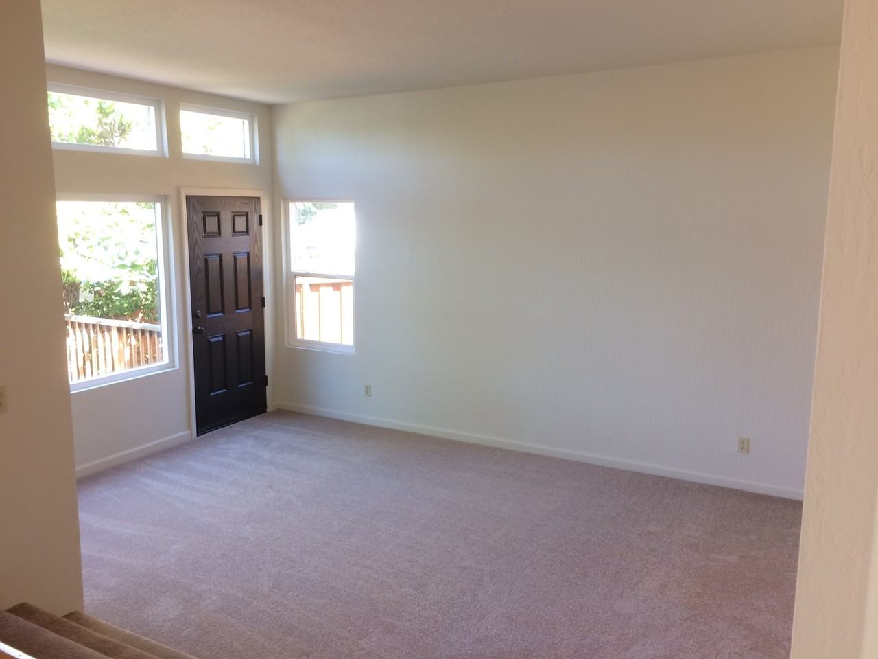 2831 Marina Dr - Photo 3 of 13