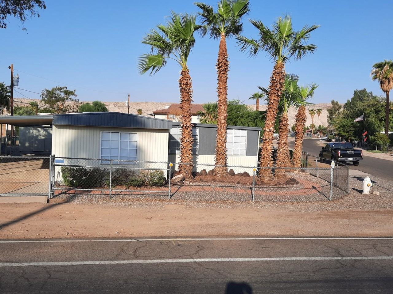 1905 Colorado Blvd - Photo 2 of 32