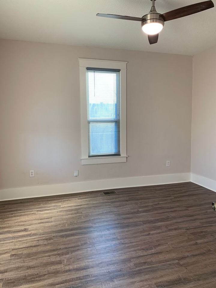611 E Cherry Ave - Photo 2 of 15