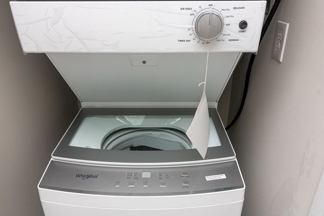 437 N 40th St - Photo 7 of 39