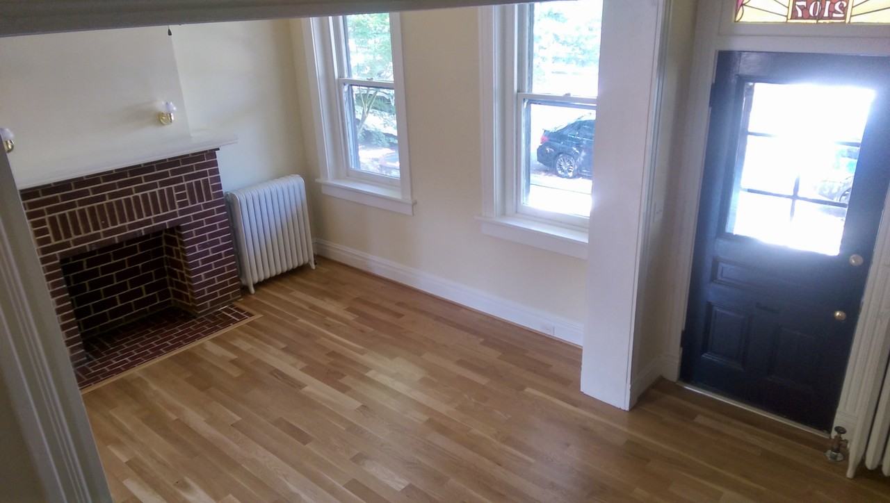 2107 Floyd Ave - Photo 6 of 50