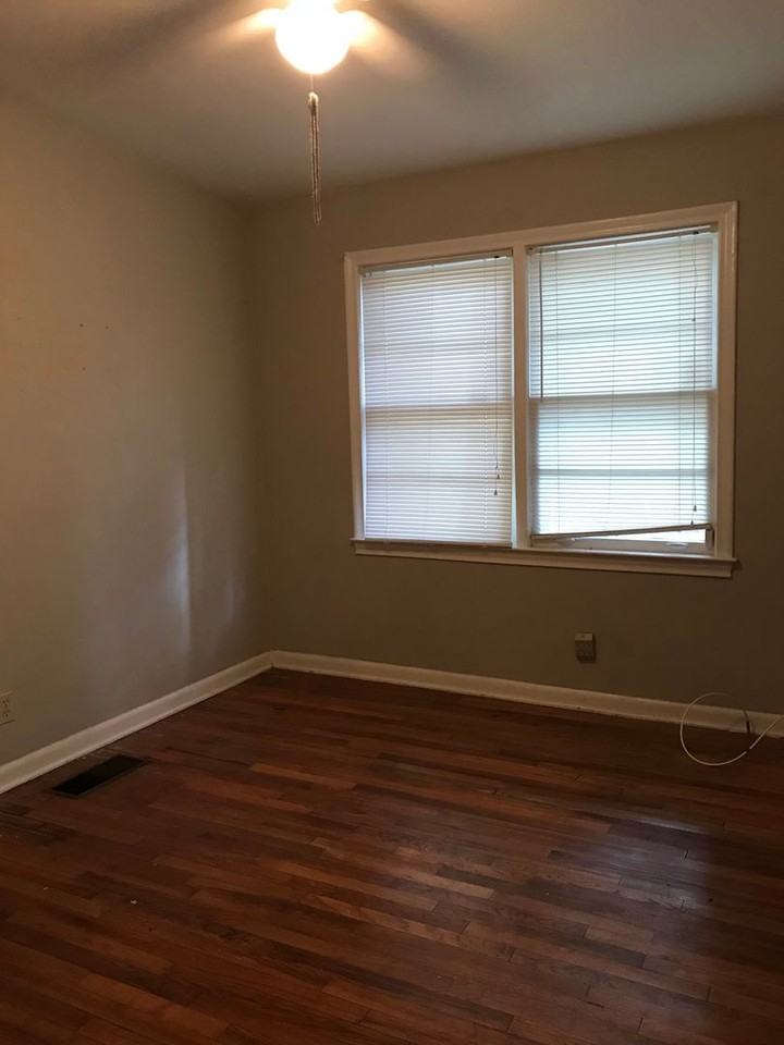 1406 Atkamire Dr - Photo 5 of 10