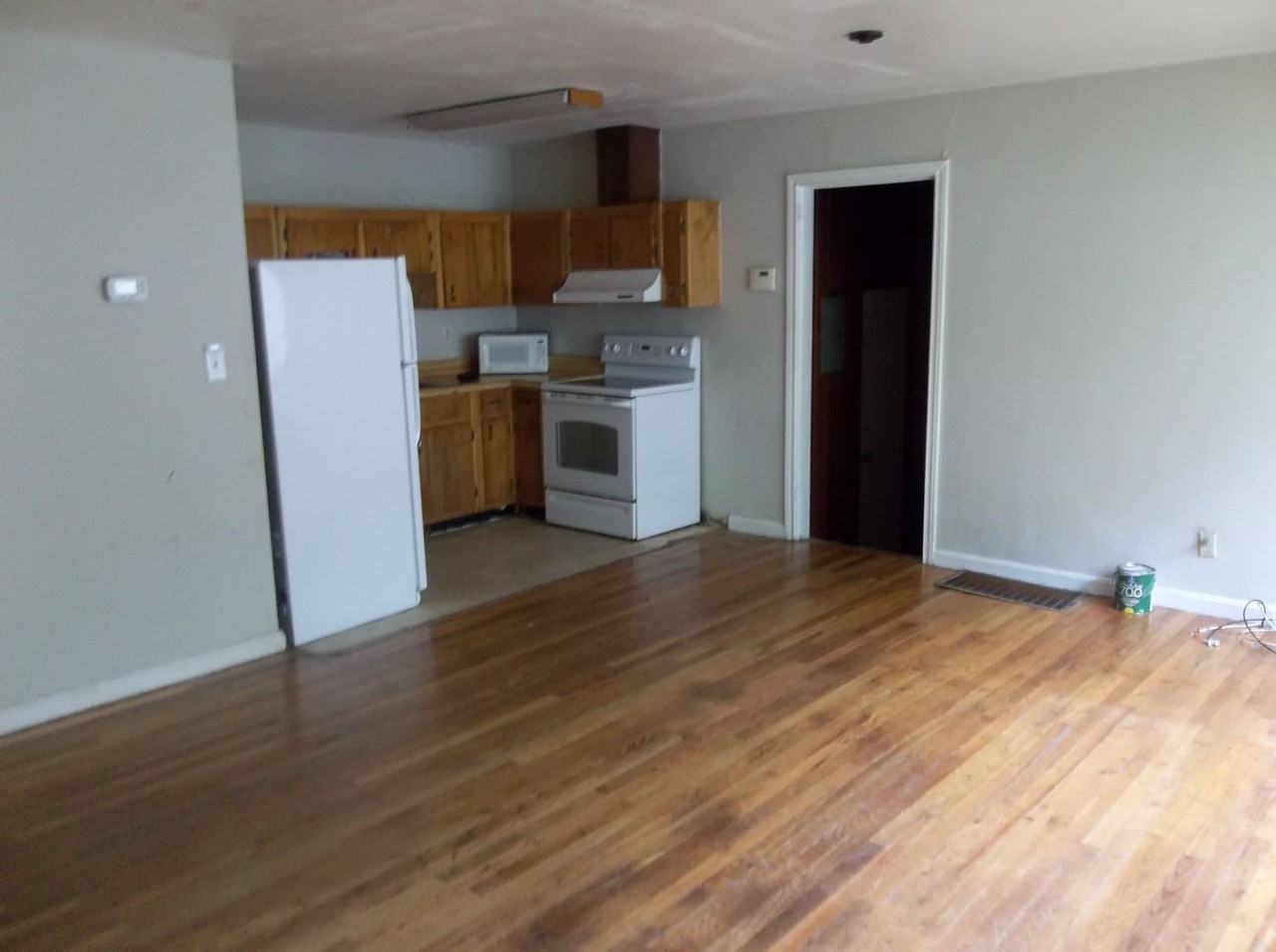 390 B Prince St - Photo 2 of 17