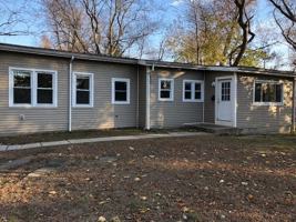 featured image of 19 Henning Dr