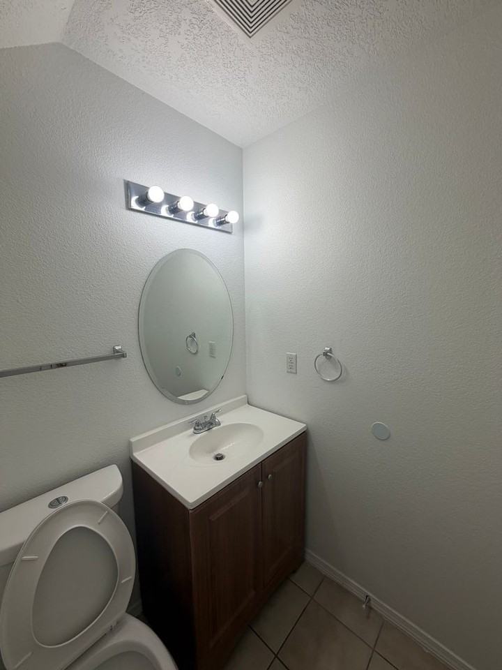 10500 Supernova St Nw - Photo 5 of 27