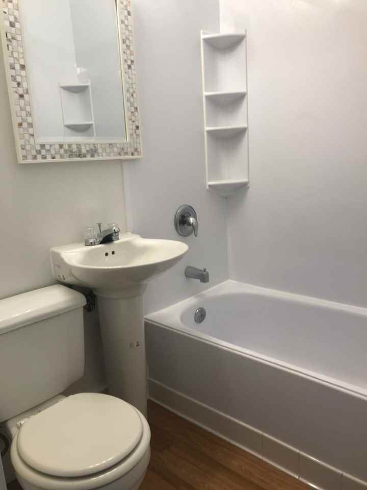 4535 Oak St - Photo 3 of 8