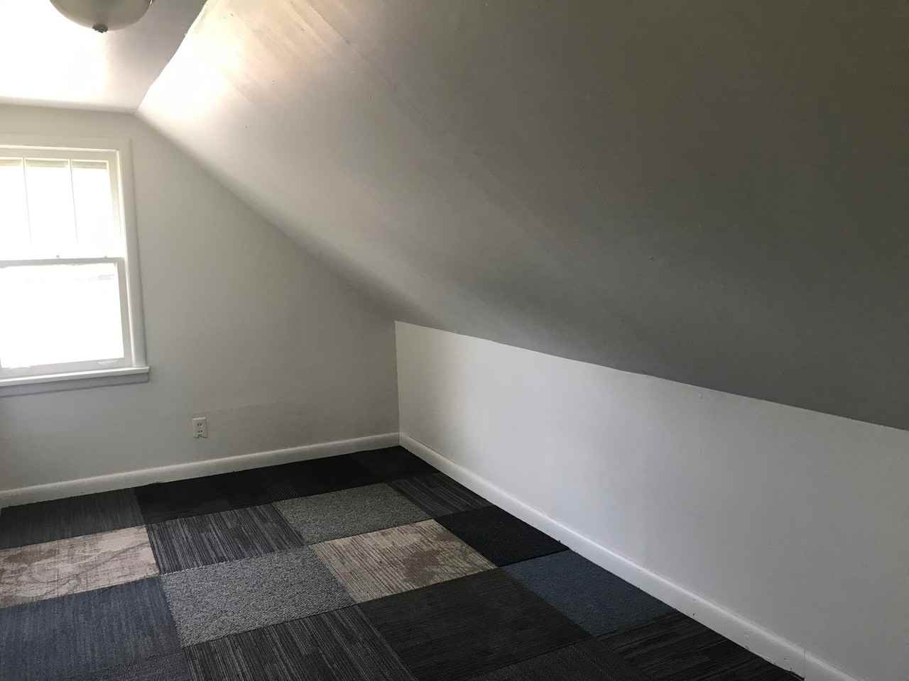 4535 Oak St - Photo 6 of 8