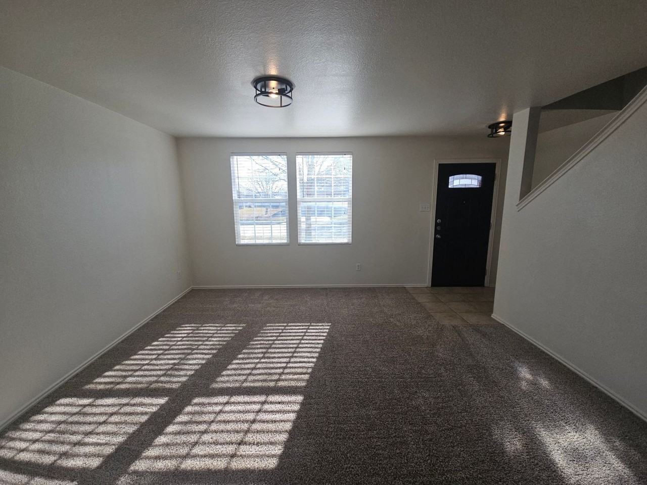 1432 Lauren Dr - Photo 3 of 26