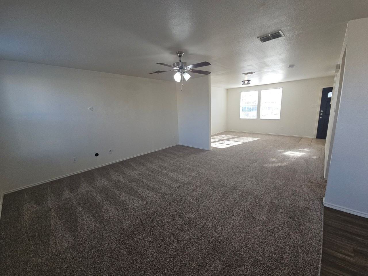 1432 Lauren Dr - Photo 5 of 26