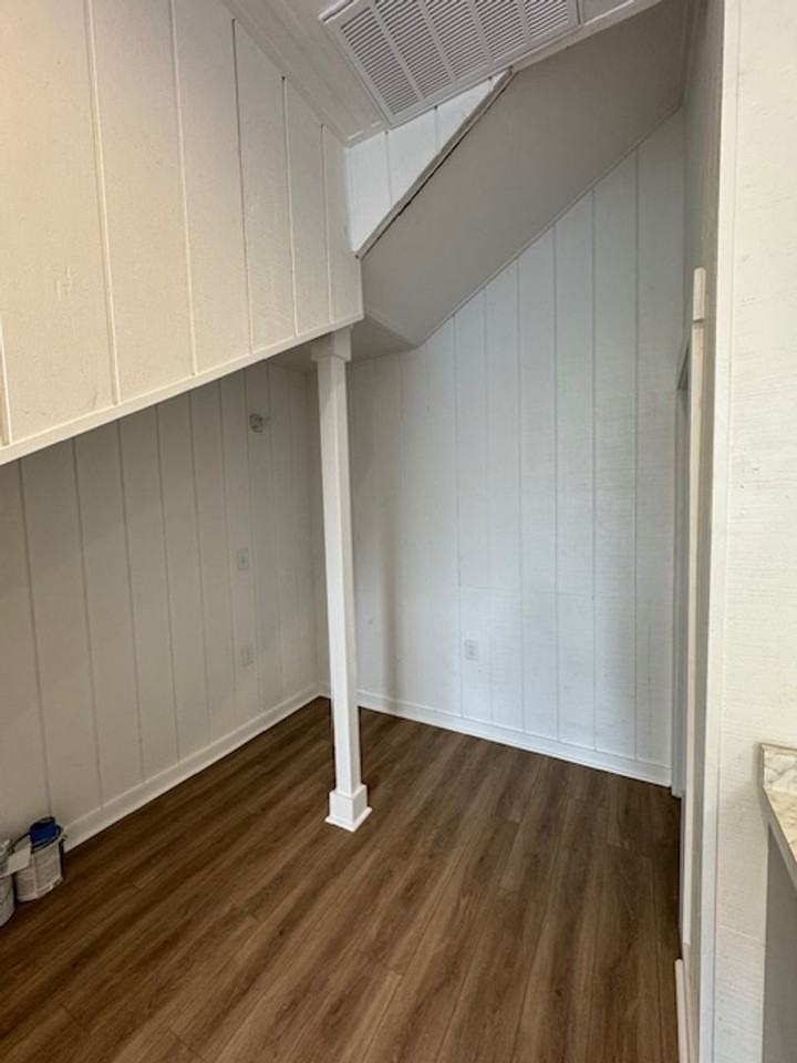 205 Princess St - Photo 5 of 11