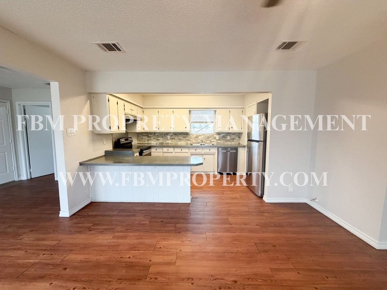 107 Berrys Chapel Rd - Photo 5 of 41