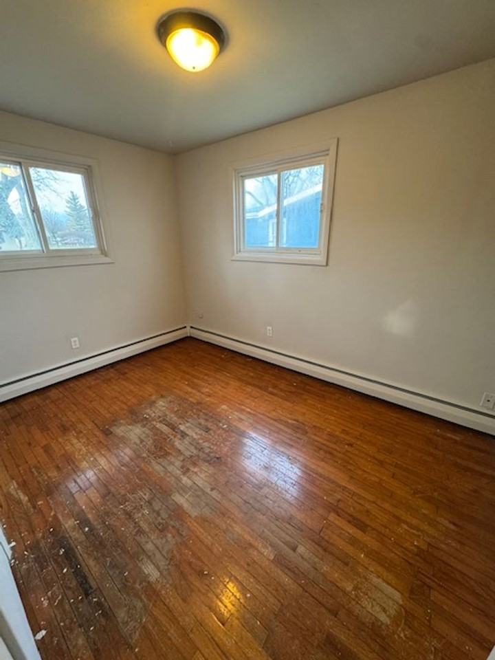 4901 Salem Ln - Photo 5 of 10