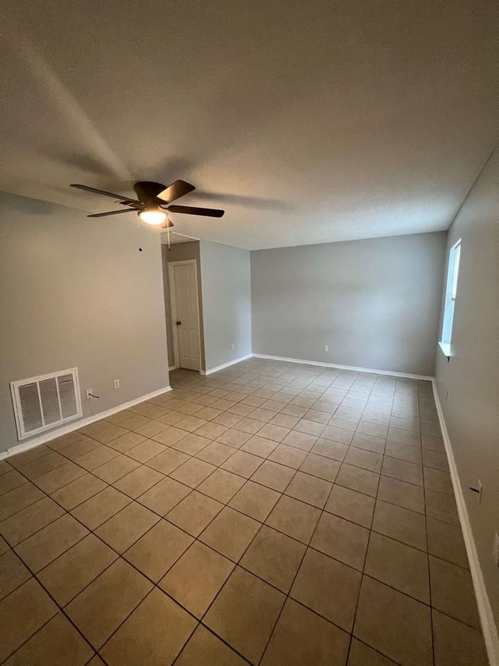 154 Bennett Cir - Photo 5 of 6