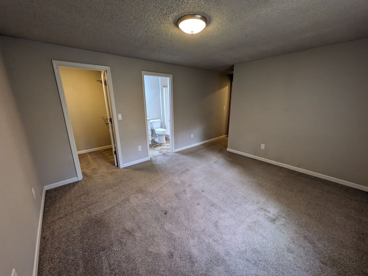 6009 16th Ave Se - Photo 6 of 11