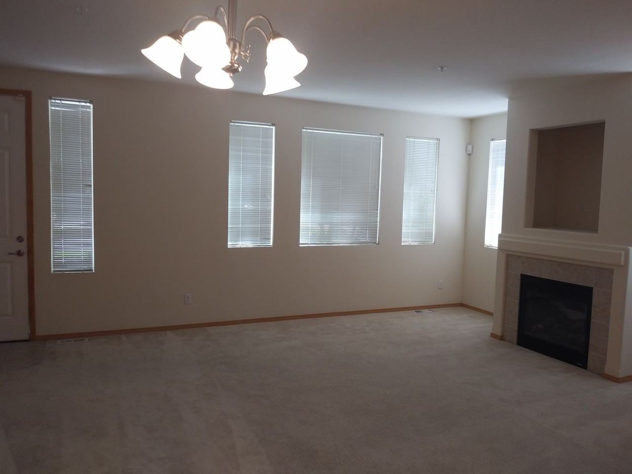 2565 Evans Ct - Photo 5 of 10