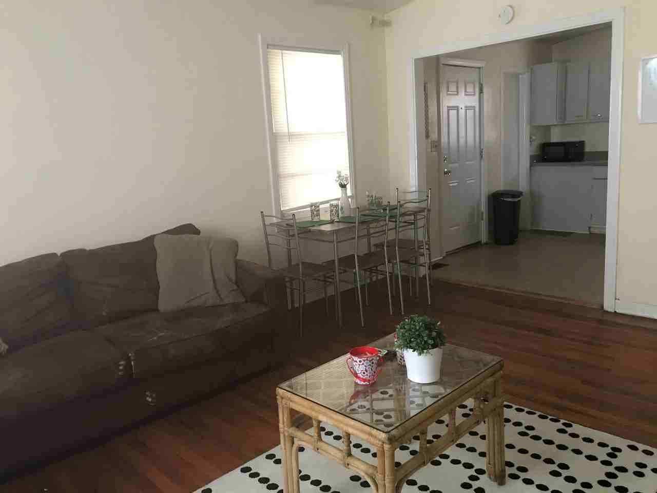 1602 Atkamire Dr - Photo 3 of 13