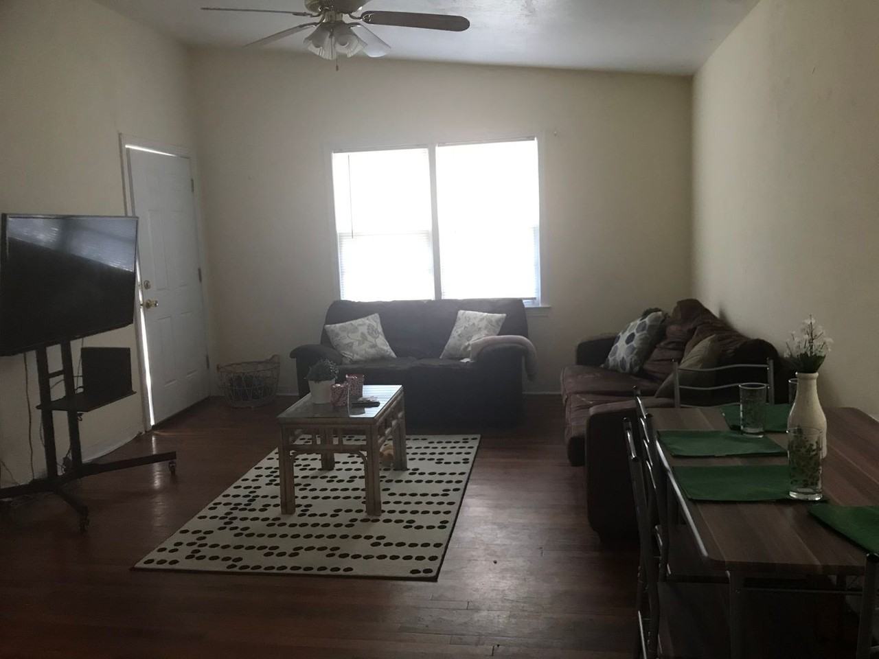 1602 Atkamire Dr - Photo 4 of 13