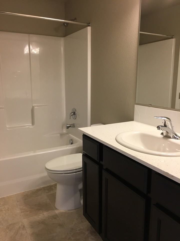 608 N Trinity Way - Photo 7 of 9